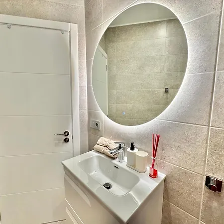 Luxury Renevapartment Island Village Appartamento
